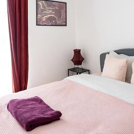 Apartamento Superbe F4 *